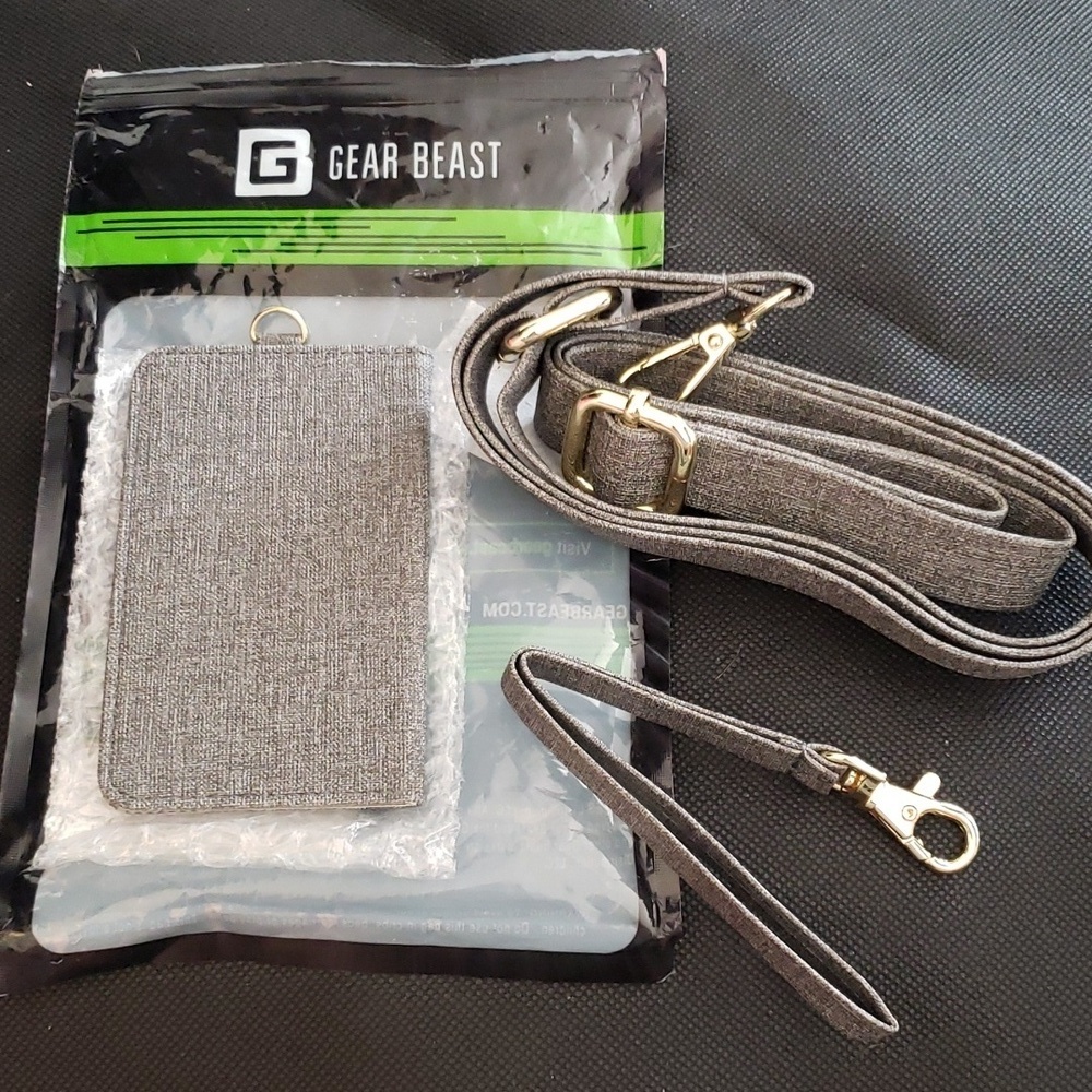 Gear Beast Cell Phone & Credit Card Holder with Crossbody & Wrist Straps in Gray